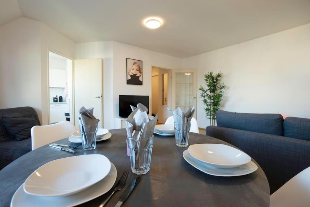 Stylish 2 Floor Penthouse • 15 Min To City Center Vienna Luaran gambar