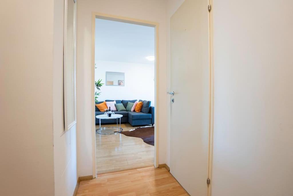 Stylish 2 Floor Penthouse • 15 Min To City Center Vienna Luaran gambar